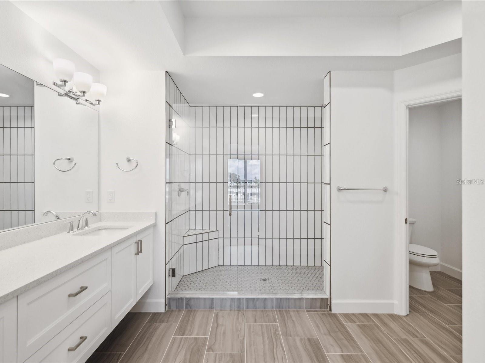 125 ISLAND WAY #304 — photo 22