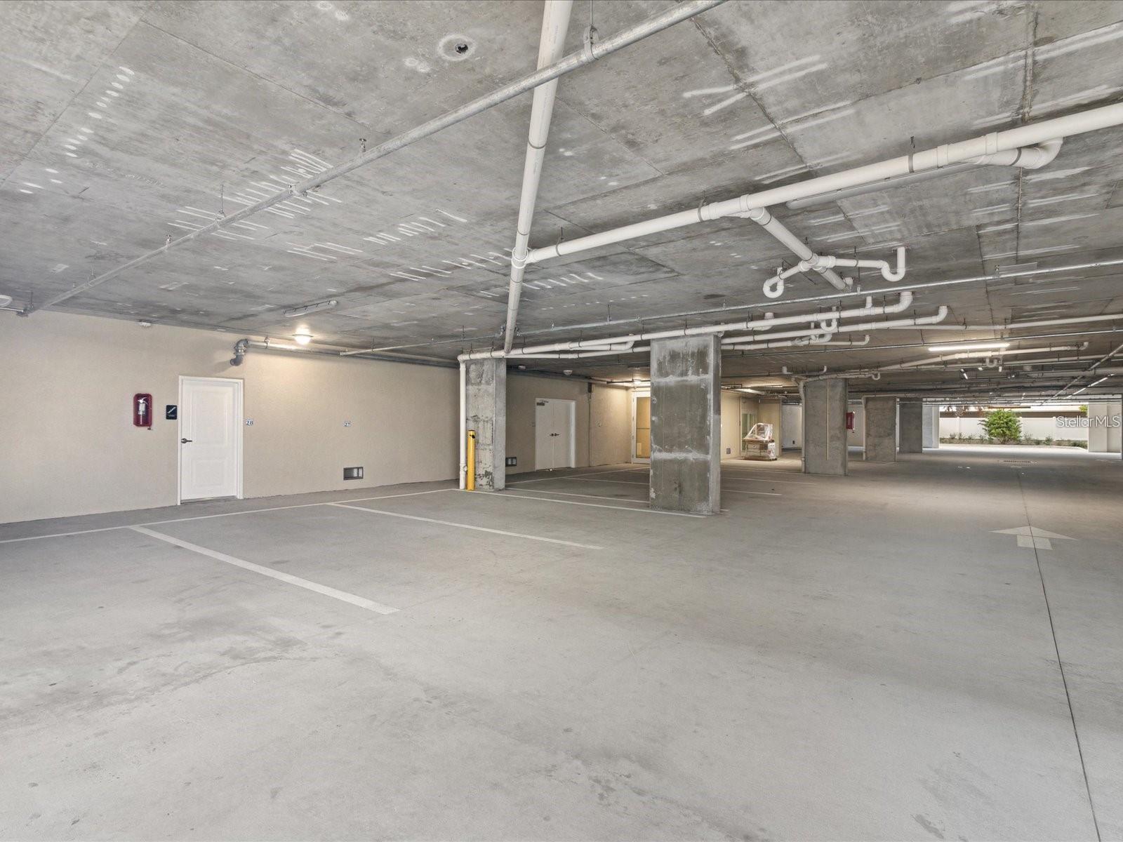 125 ISLAND WAY #304 — photo 40