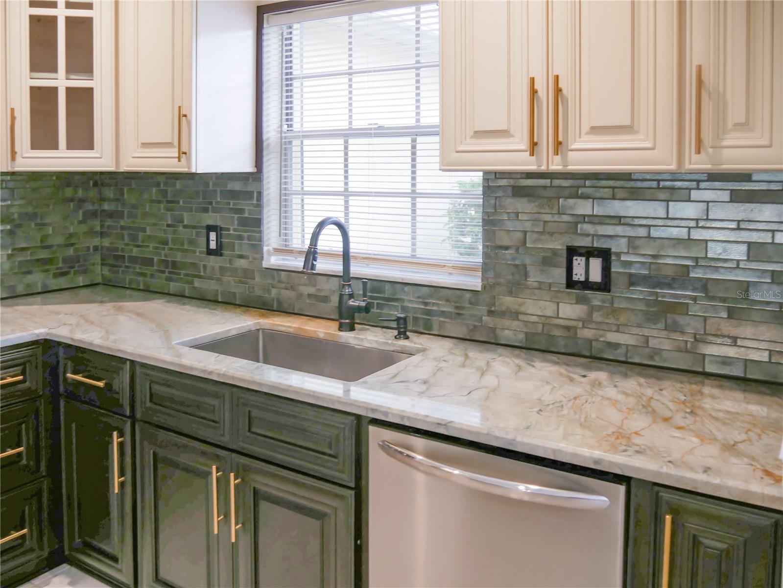 2411 ASPINWALL ST #2411 — photo 5