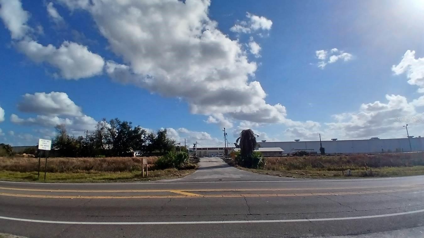2295 US HIGHWAY 92 E — photo 3