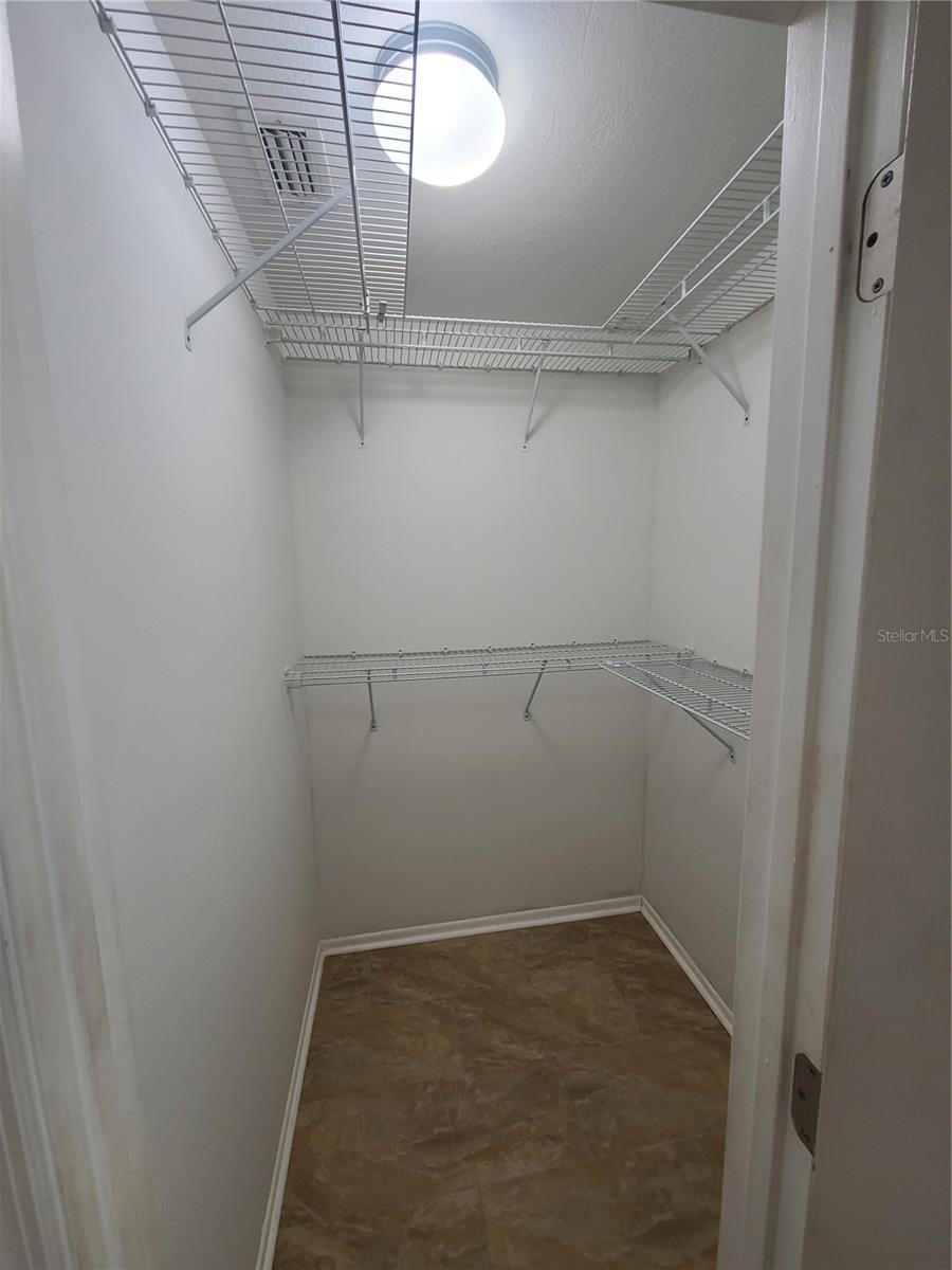 13701 LAZY OAK DR — photo 15