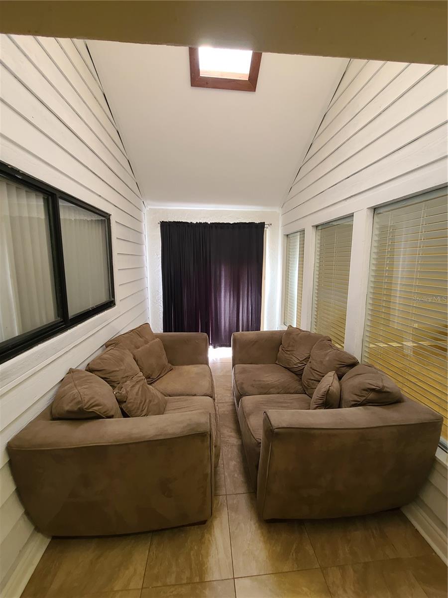 13701 LAZY OAK DR — photo 16