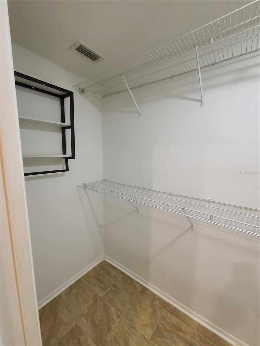 13701 LAZY OAK DR — photo 11