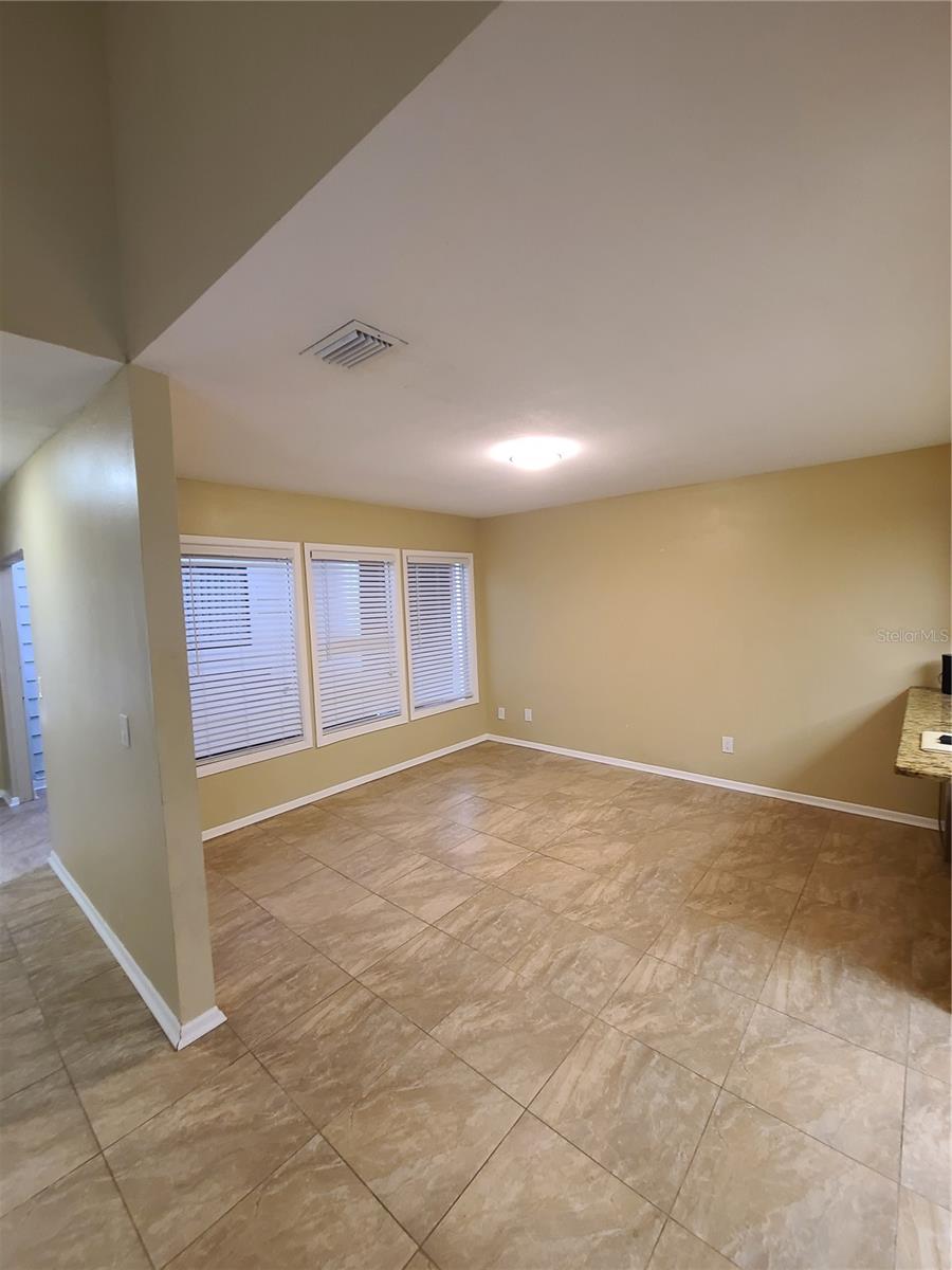 13701 LAZY OAK DR — photo 4