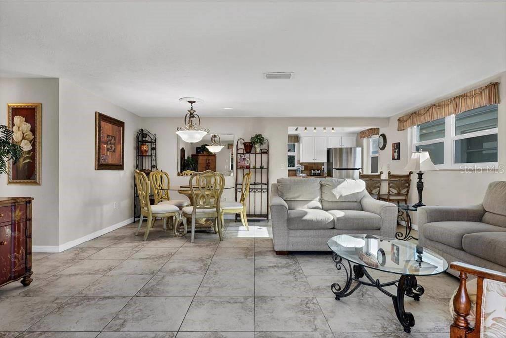 6154 MIDNIGHT PASS RD #D11 — photo 3