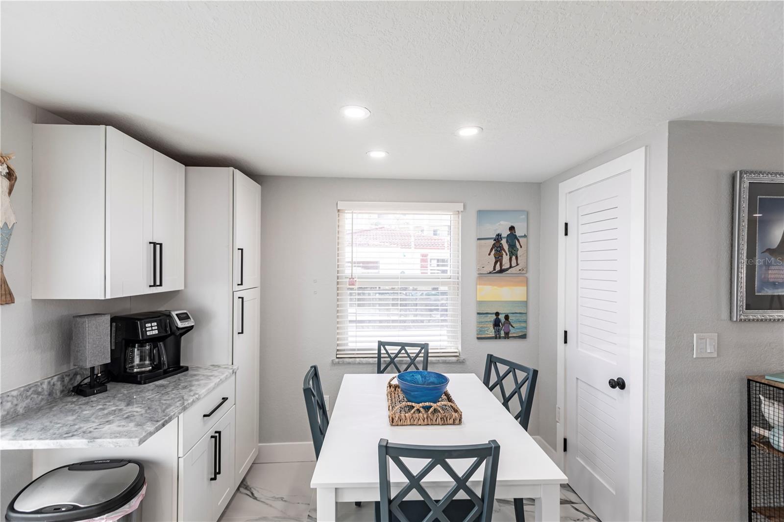 6154 MIDNIGHT PASS RD #C16 — photo 5