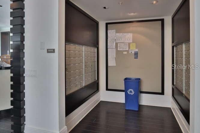 1227 E MADISON ST #601 — photo 11
