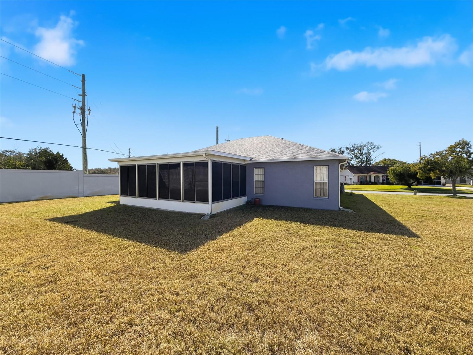 10654 FALLEN LEAF LN — photo 39