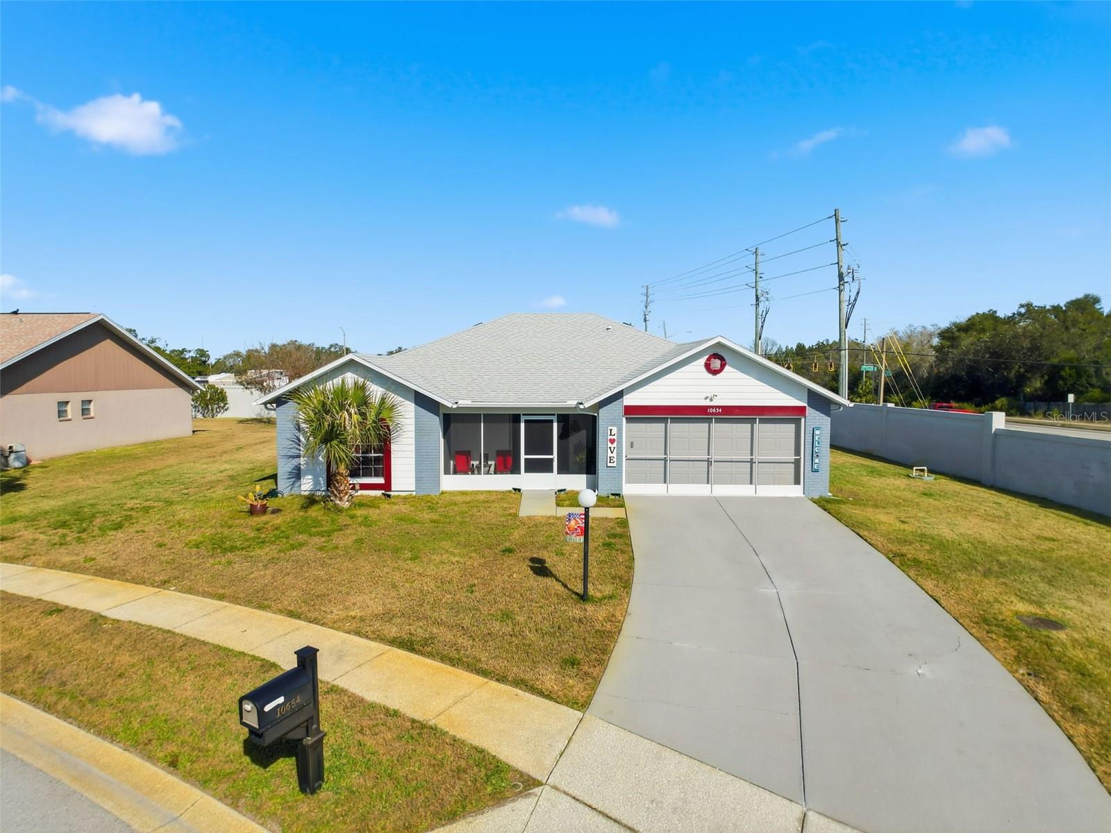 10654 FALLEN LEAF LN — photo 3