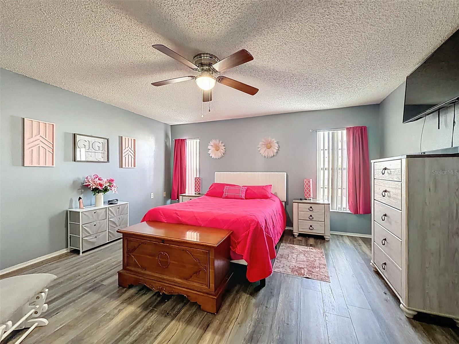 10654 FALLEN LEAF LN — photo 19