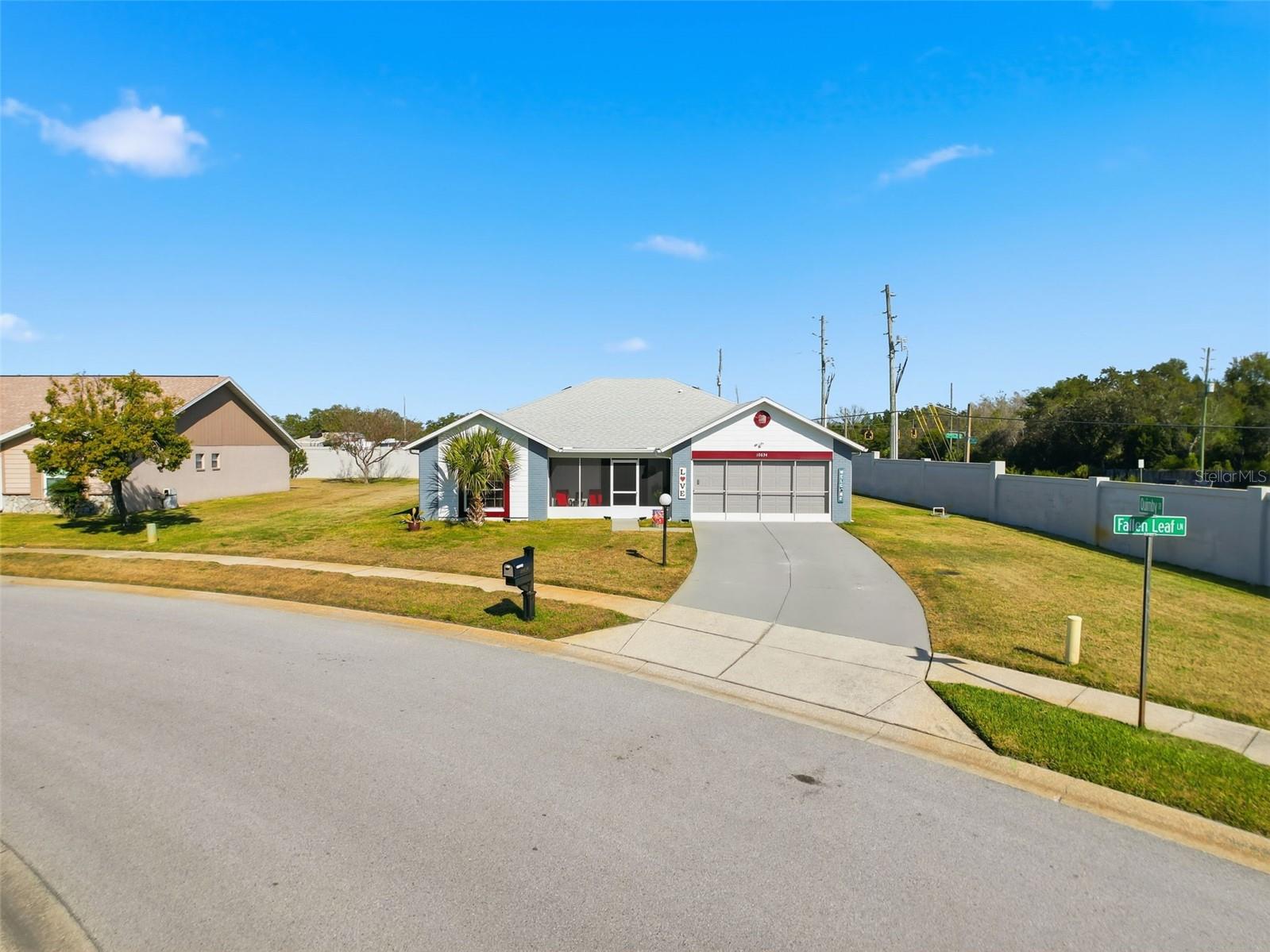 10654 FALLEN LEAF LN — photo 41