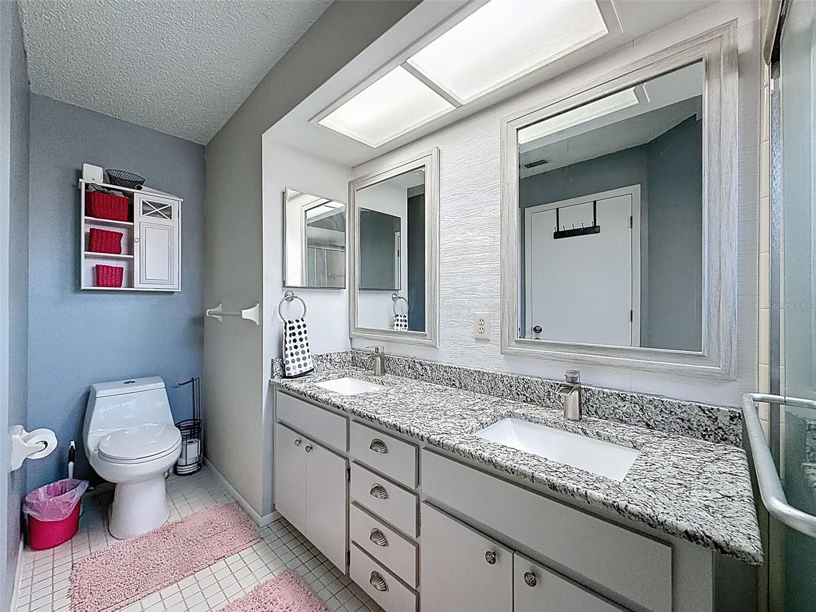 10654 FALLEN LEAF LN — photo 24
