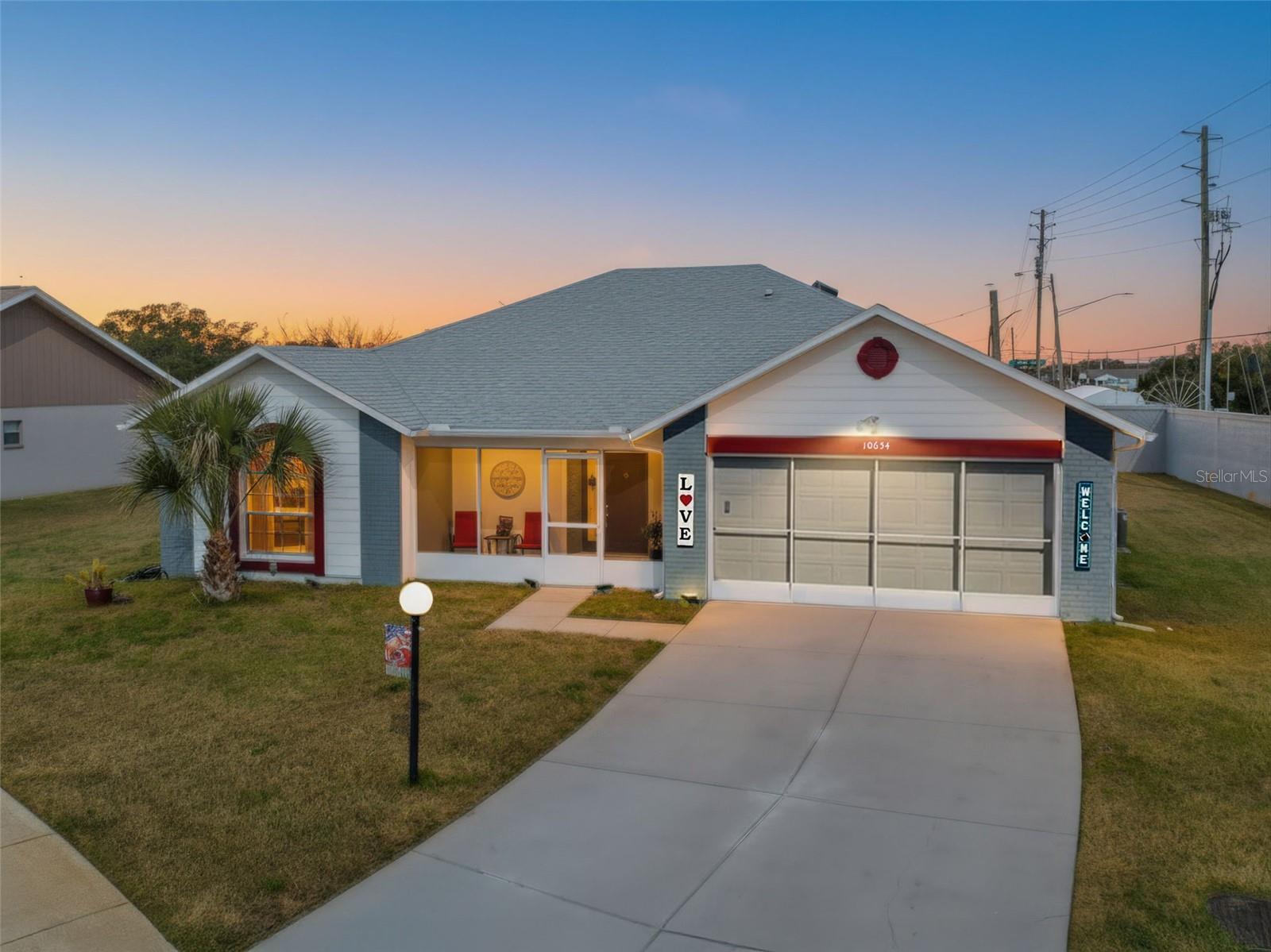 10654 FALLEN LEAF LN — photo 2