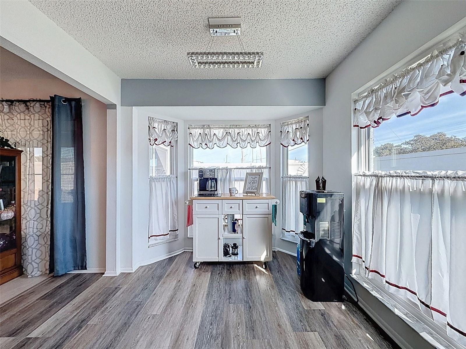 10654 FALLEN LEAF LN — photo 17