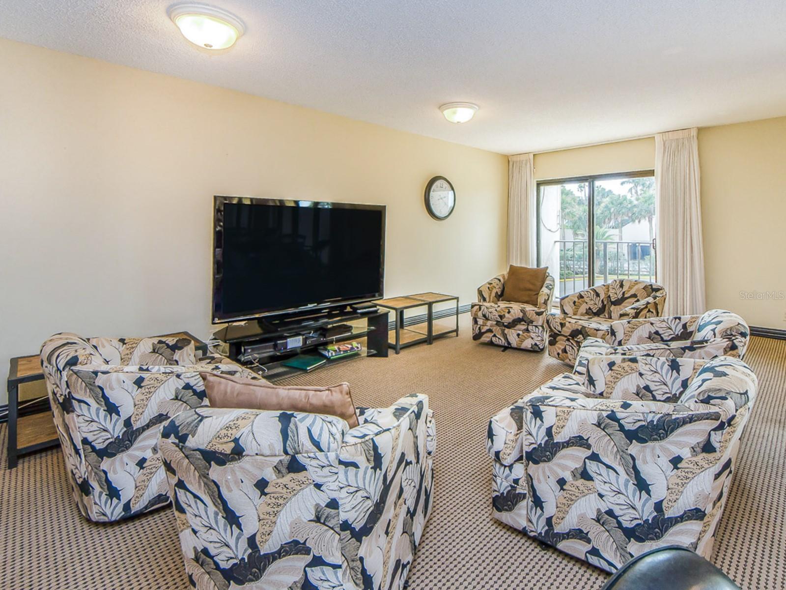 1480 GULF BLVD #610 — photo 33