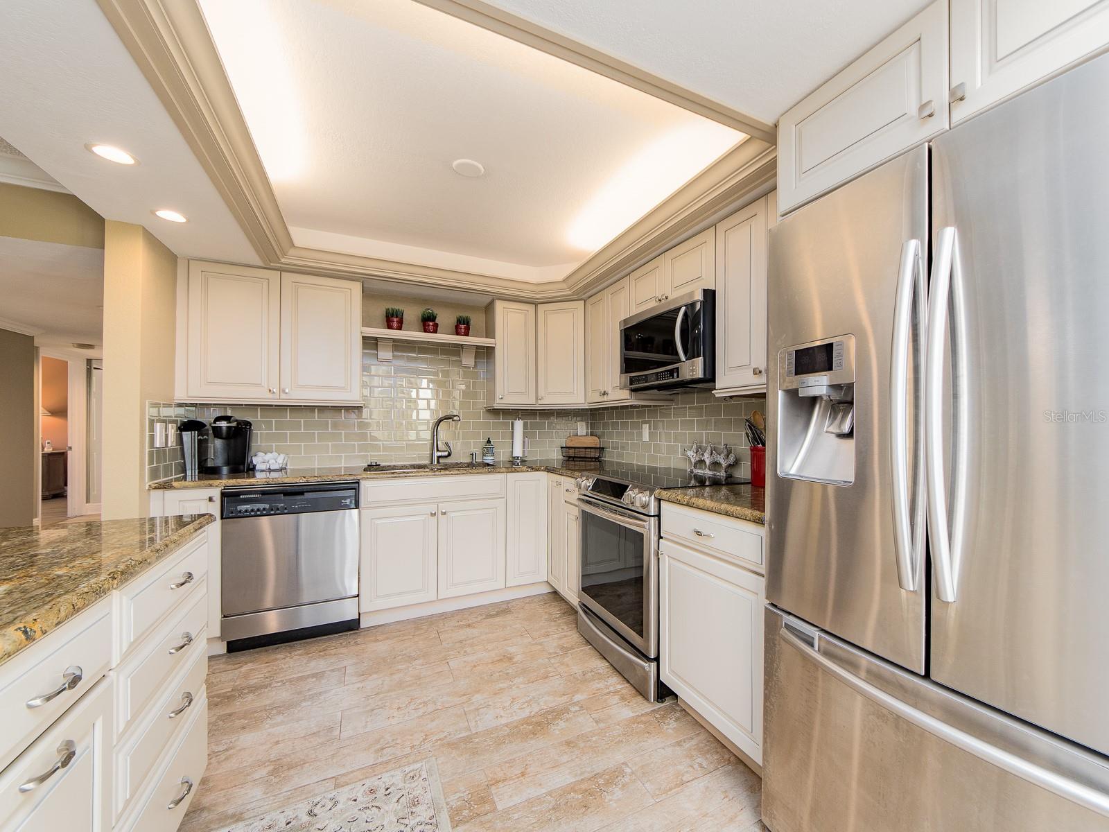 1480 GULF BLVD #610 — photo 7