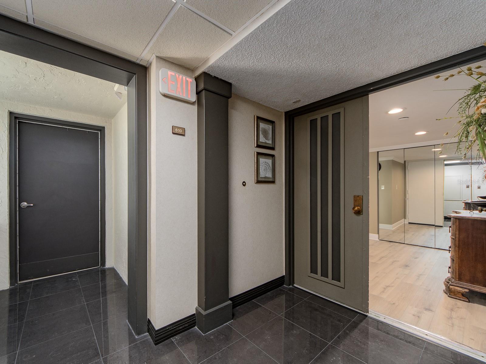 1480 GULF BLVD #610 — photo 4