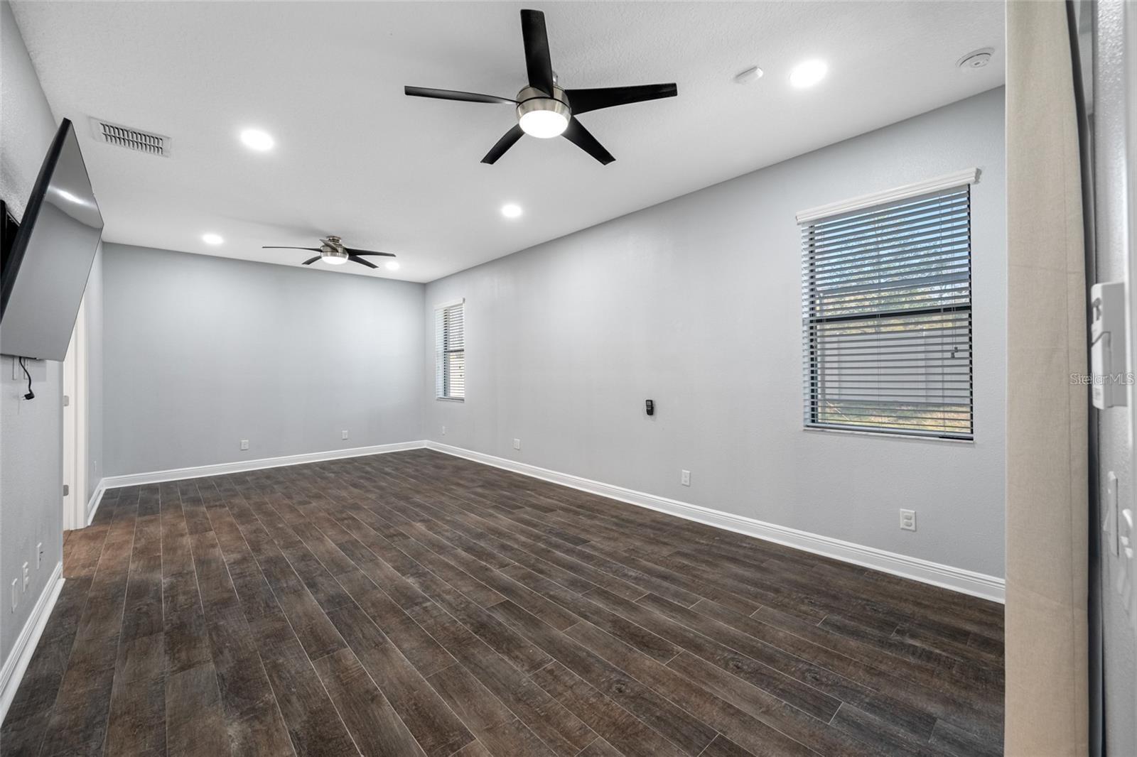 11652 PALMETTO PINE ST — photo 22