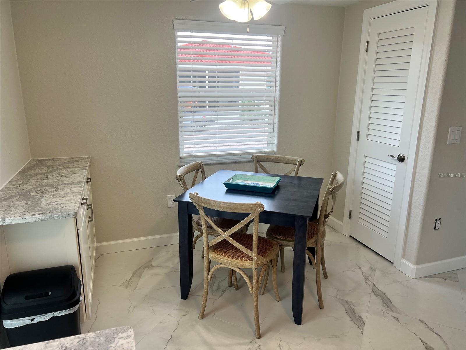 6154 MIDNIGHT PASS RD #B14 — photo 3