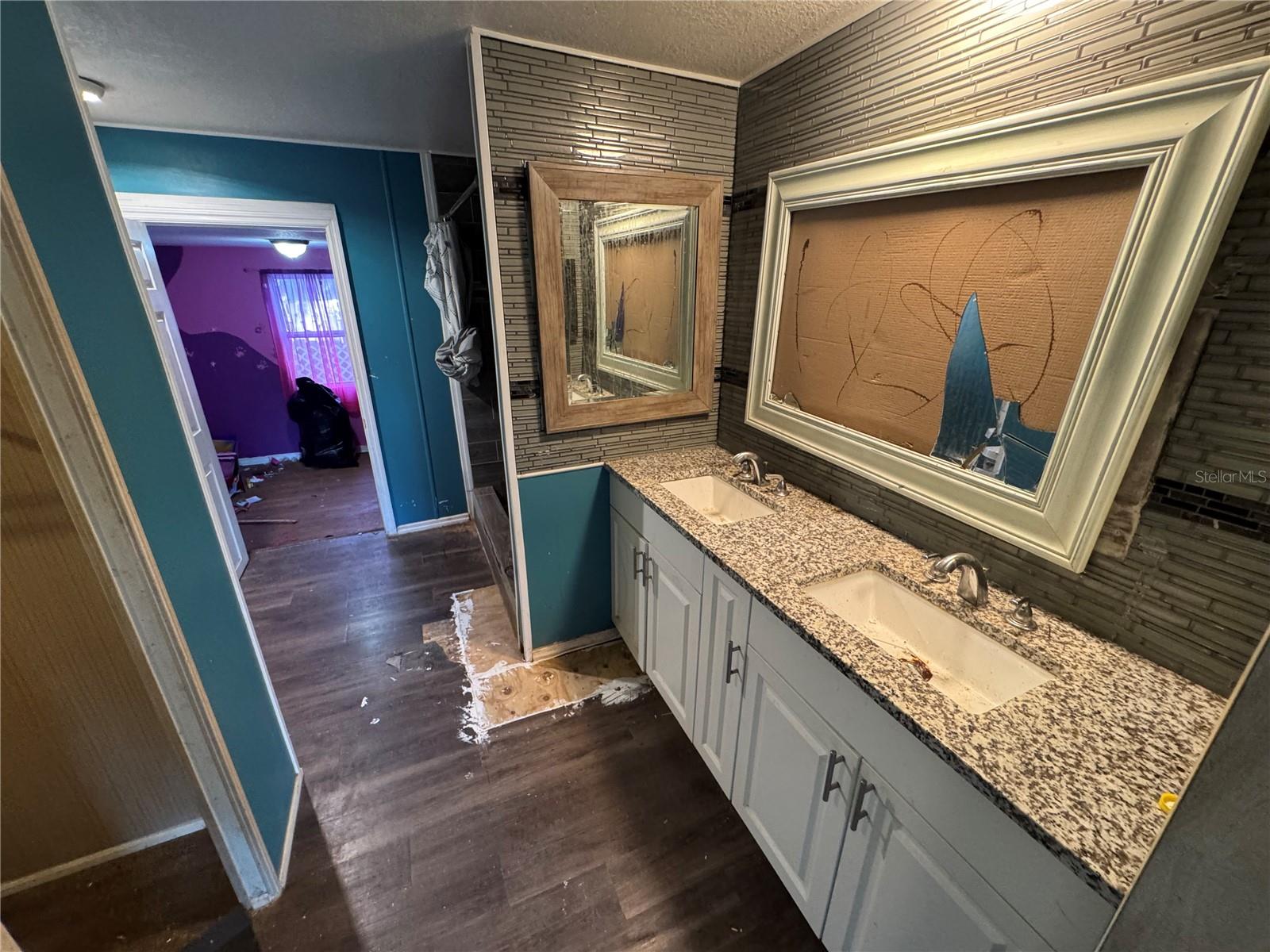10559 BAY HILLS CIR — photo 6