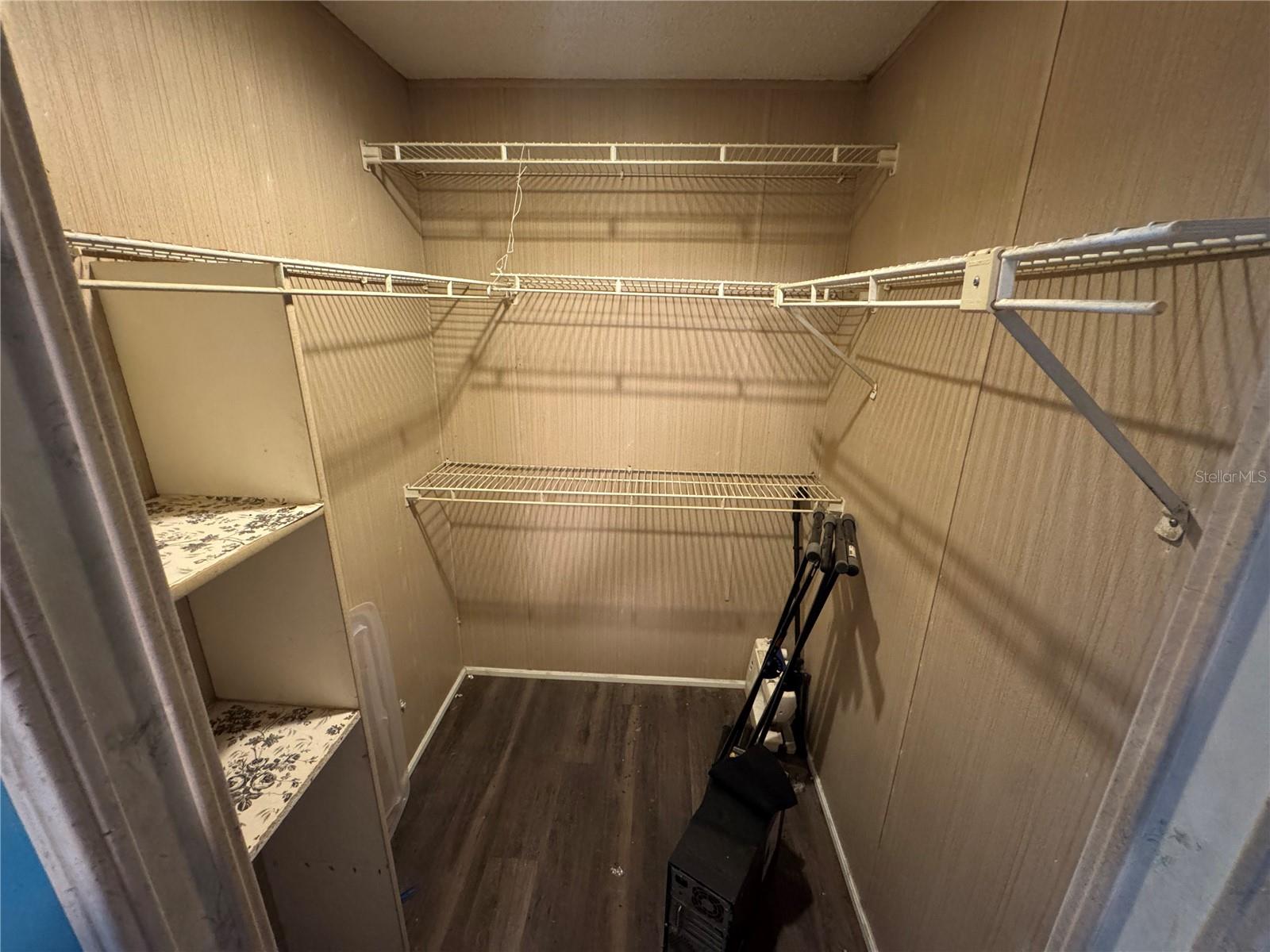 10559 BAY HILLS CIR — photo 7