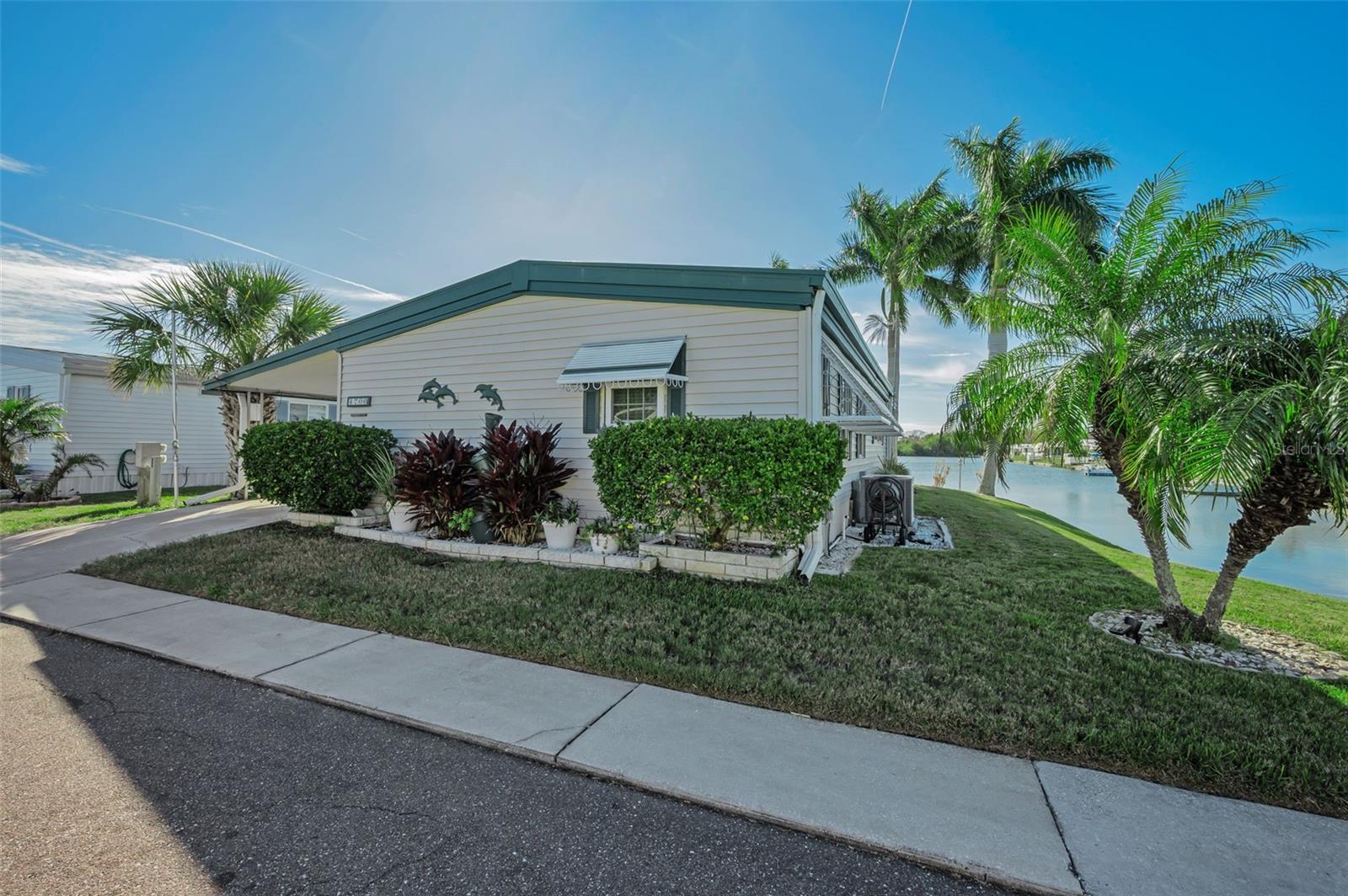 4706 BURNEY DR — photo 9