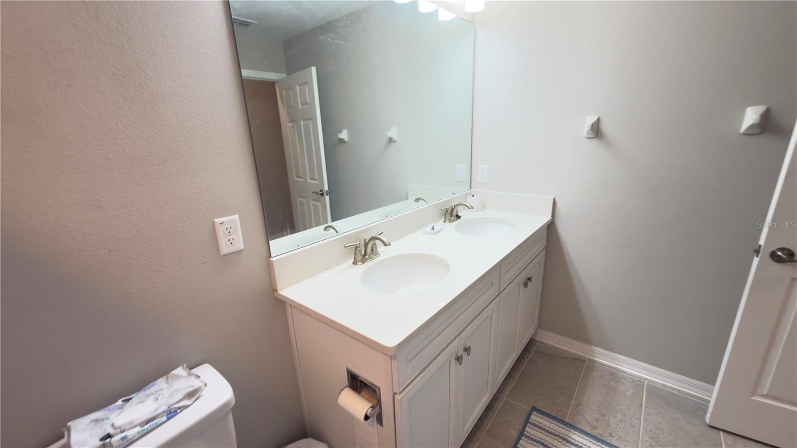 2501 STAPLEFORD PL — photo 31