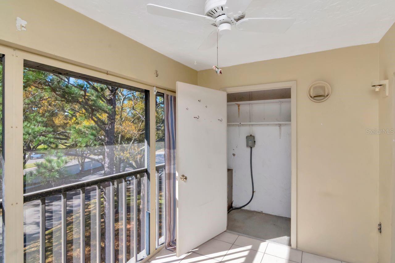 2650 COUNTRYSIDE BLVD #F303 — photo 42
