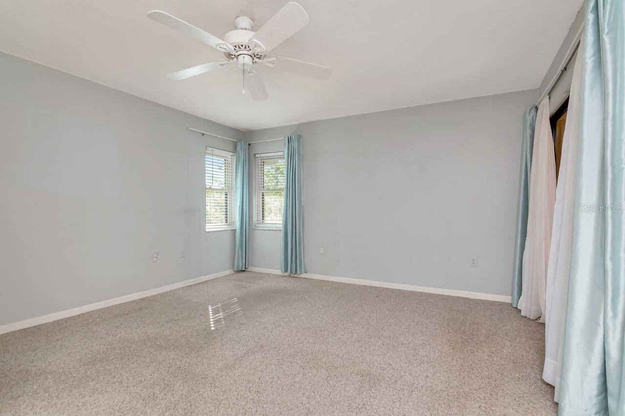 2650 COUNTRYSIDE BLVD #F303 — photo 30