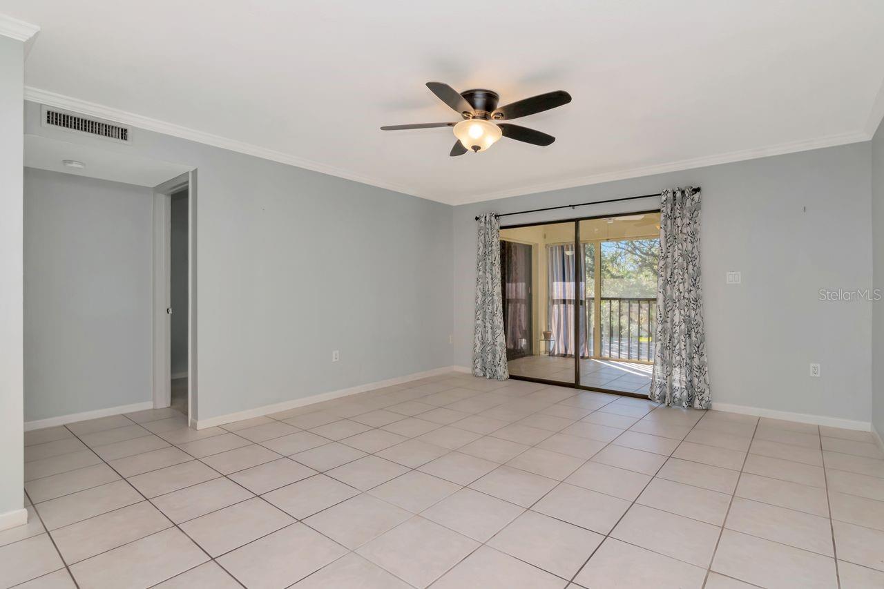 2650 COUNTRYSIDE BLVD #F303 — photo 27