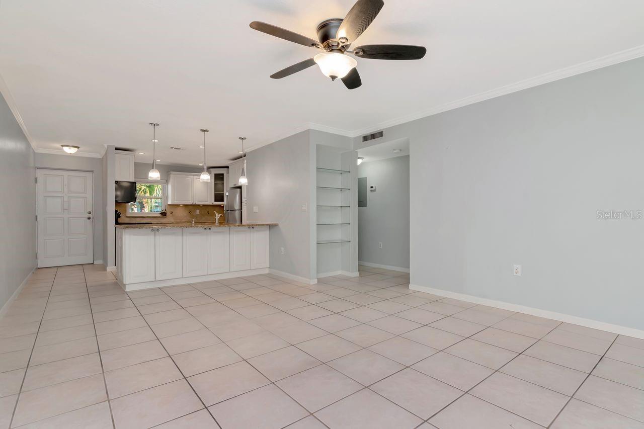 2650 COUNTRYSIDE BLVD #F303 — photo 25