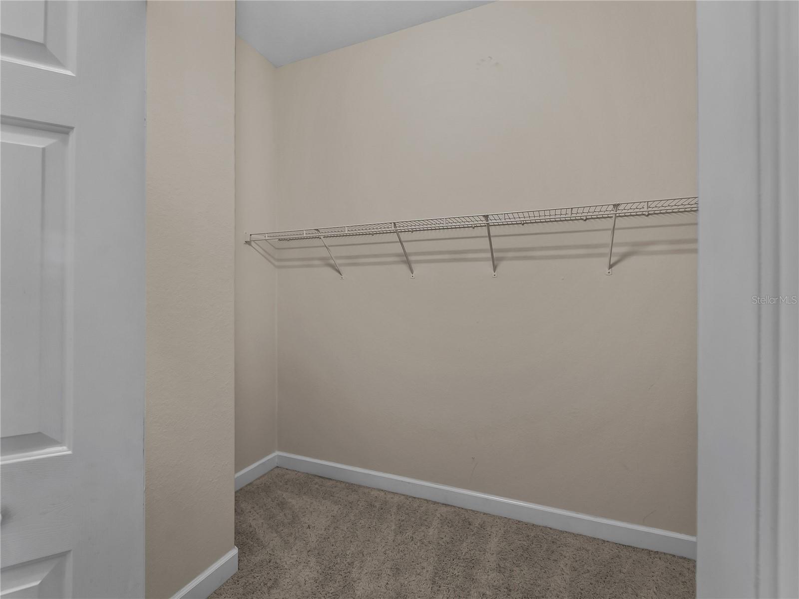 274 MONTELLUNA DR — photo 23