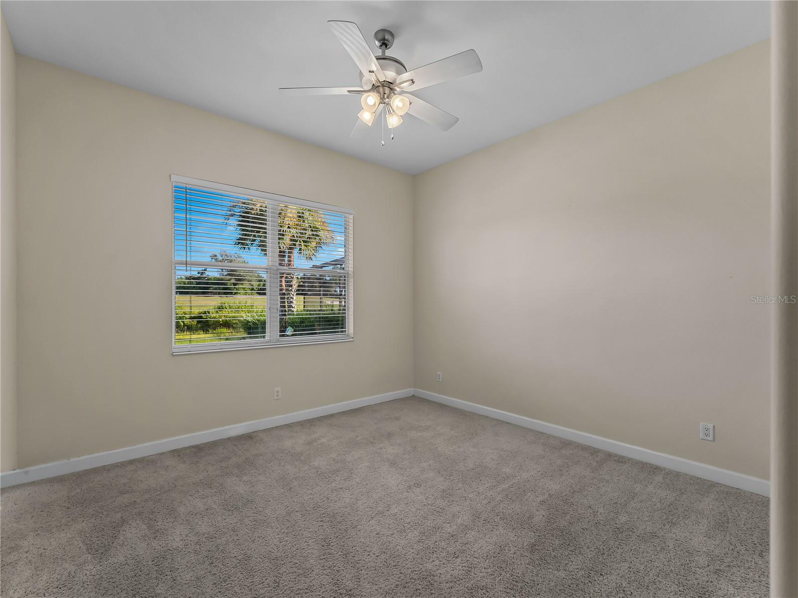 274 MONTELLUNA DR — photo 42