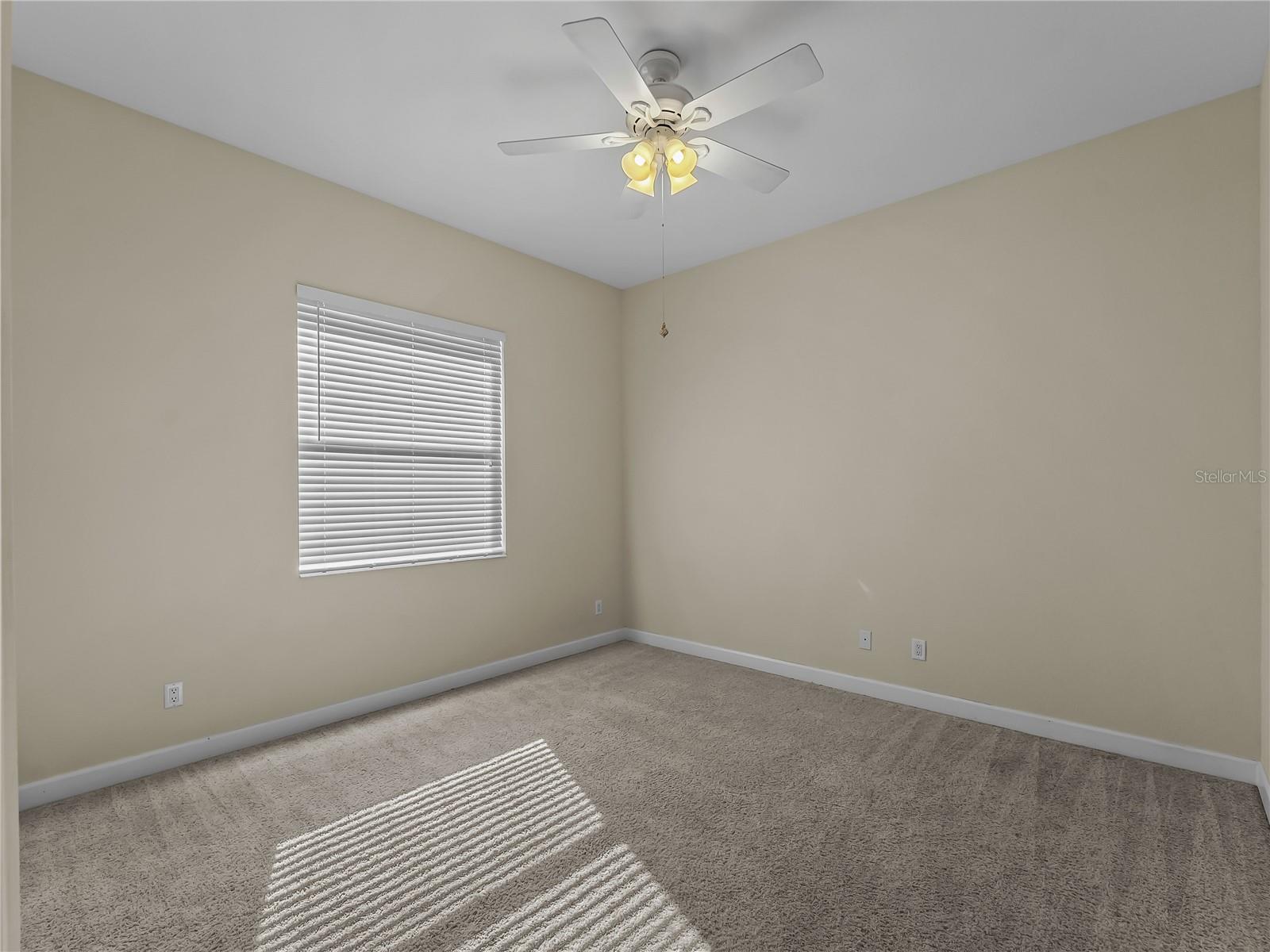 274 MONTELLUNA DR — photo 47