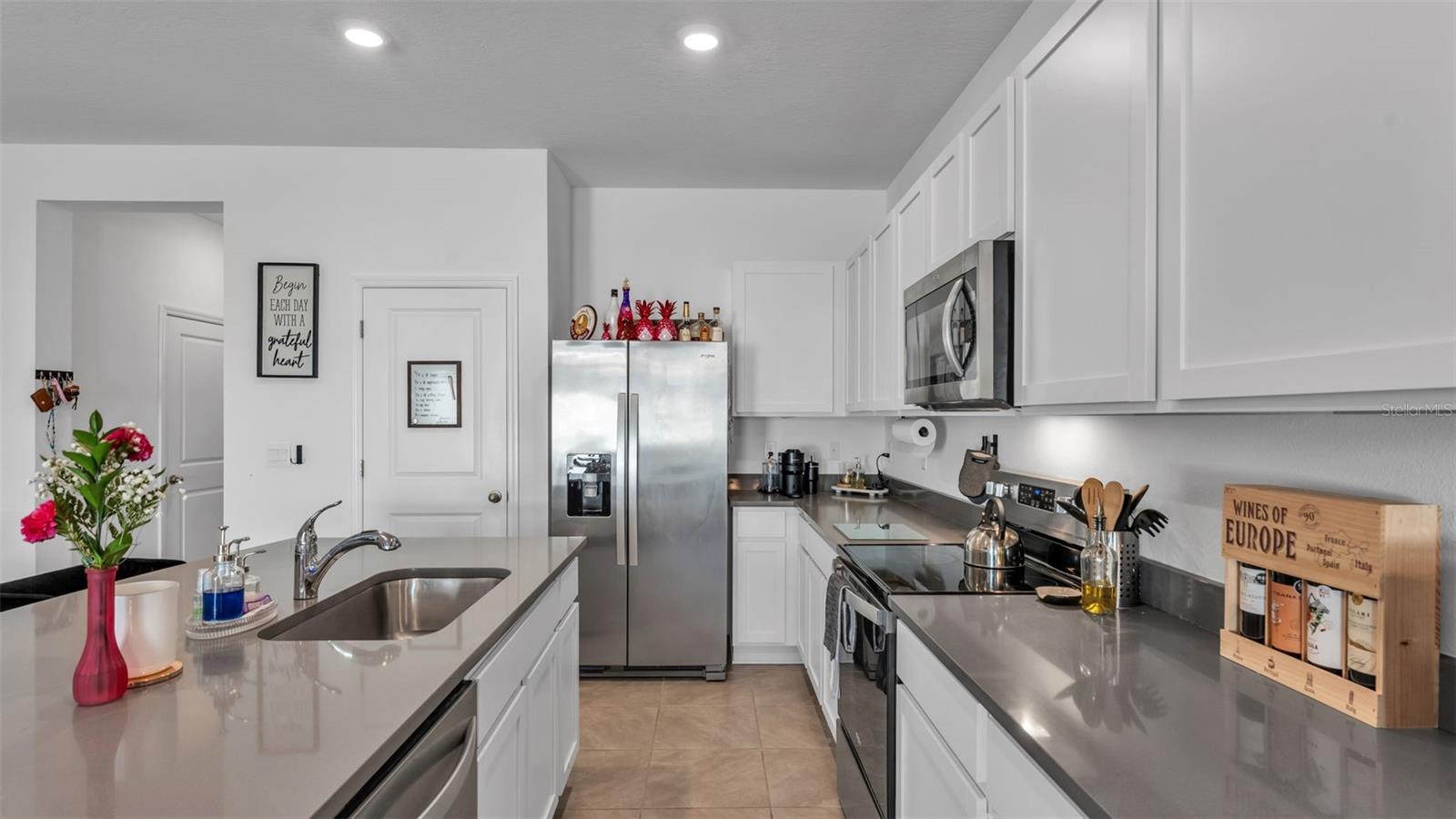 3532 WHITE DANDELION CT — photo 10
