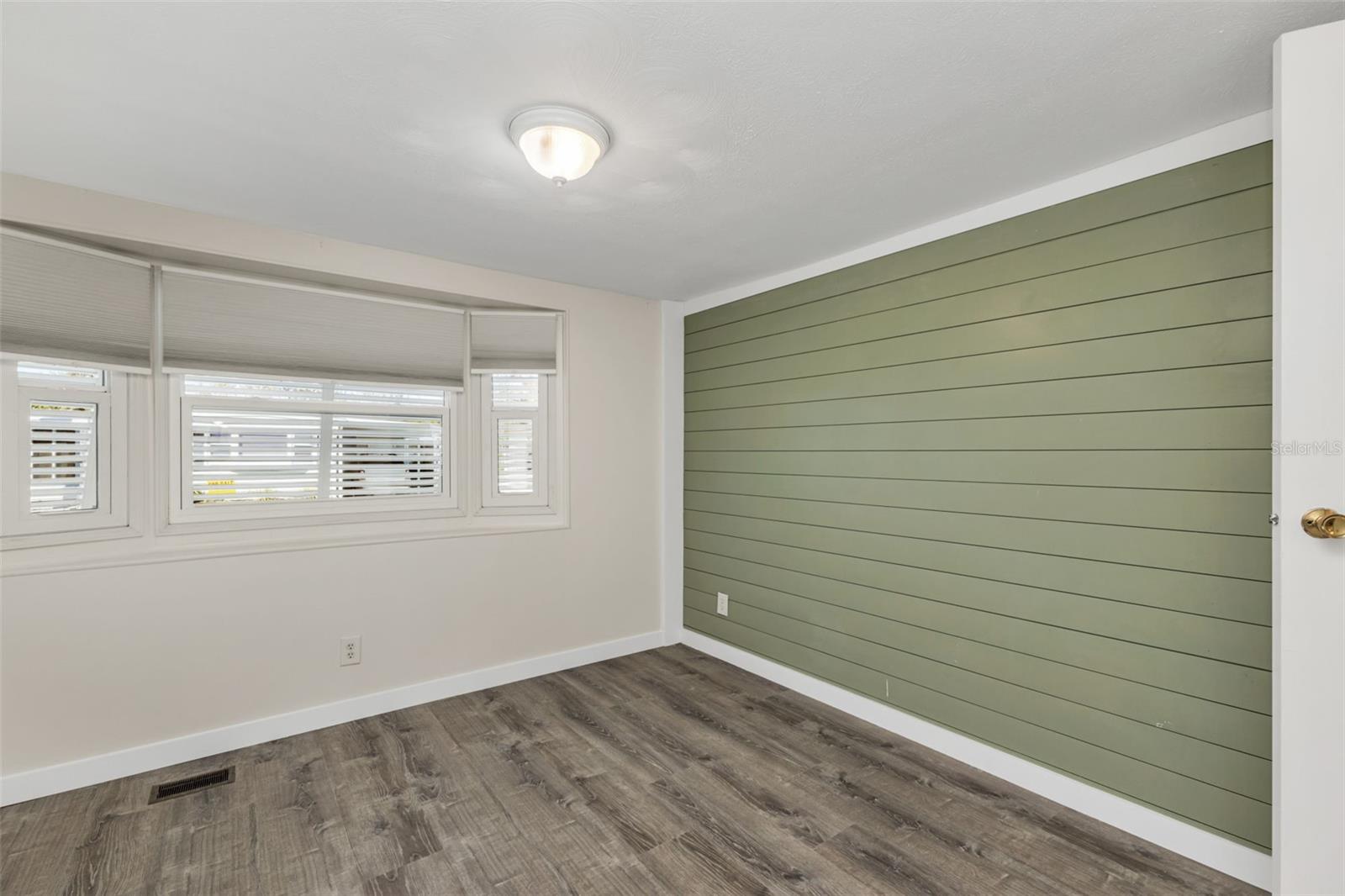 1891 ENGLEWOOD RD #119 — photo 18