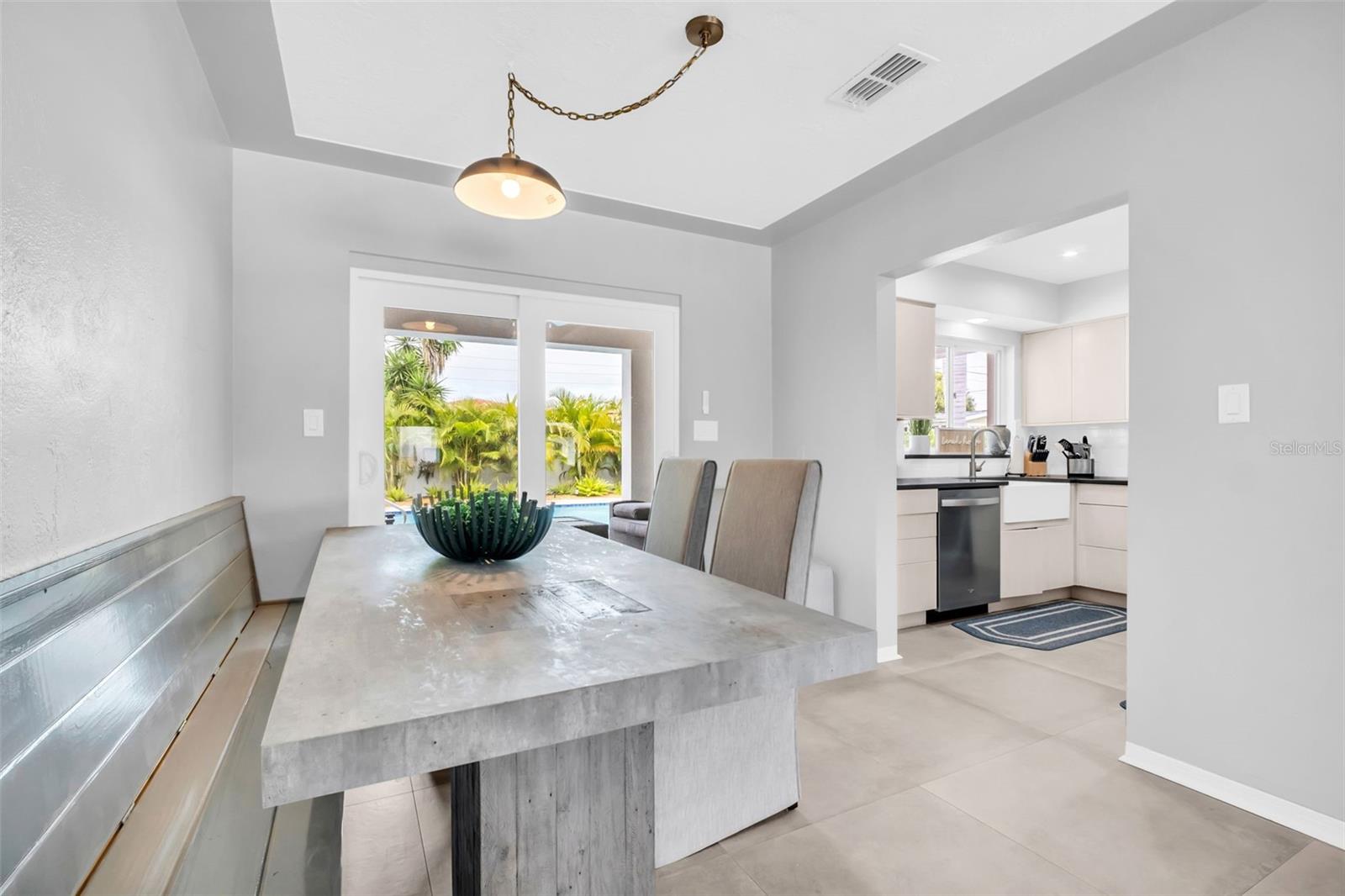2220 E VINA DEL MAR BLVD — photo 12