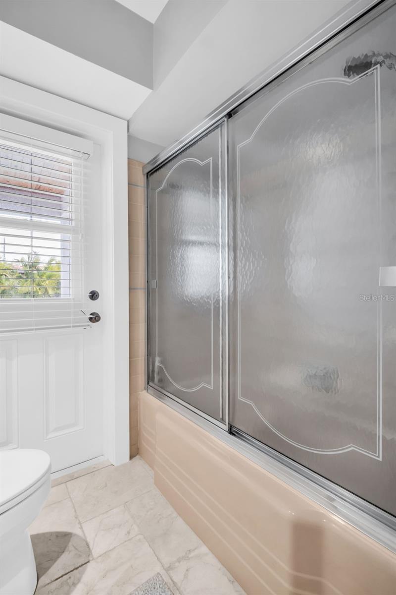 2220 E VINA DEL MAR BLVD — photo 33