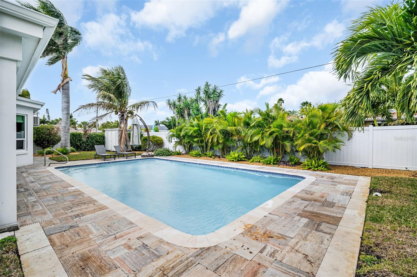 2220 E VINA DEL MAR BLVD — photo 39