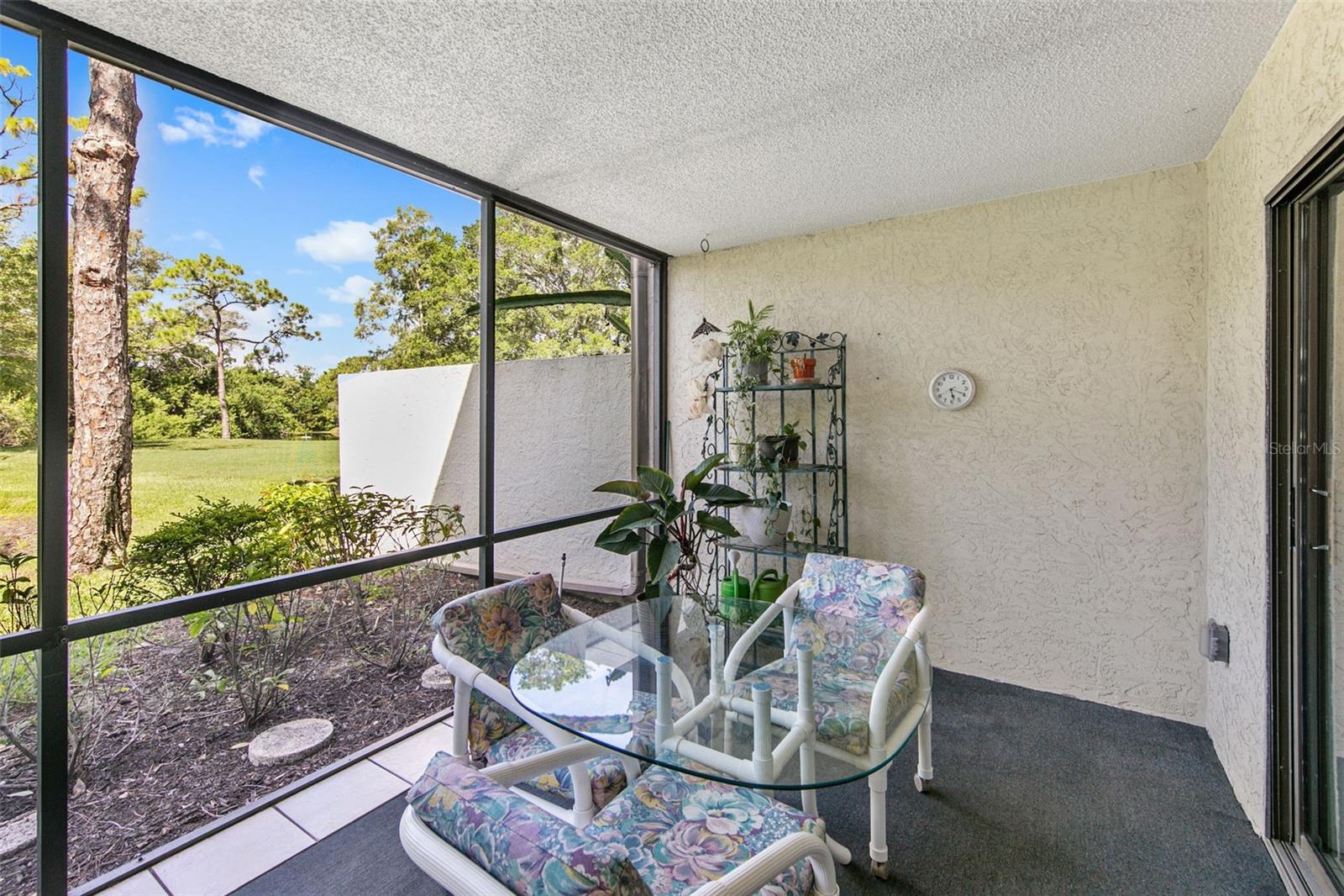 611 WOODLAWN DR #611 — photo 13