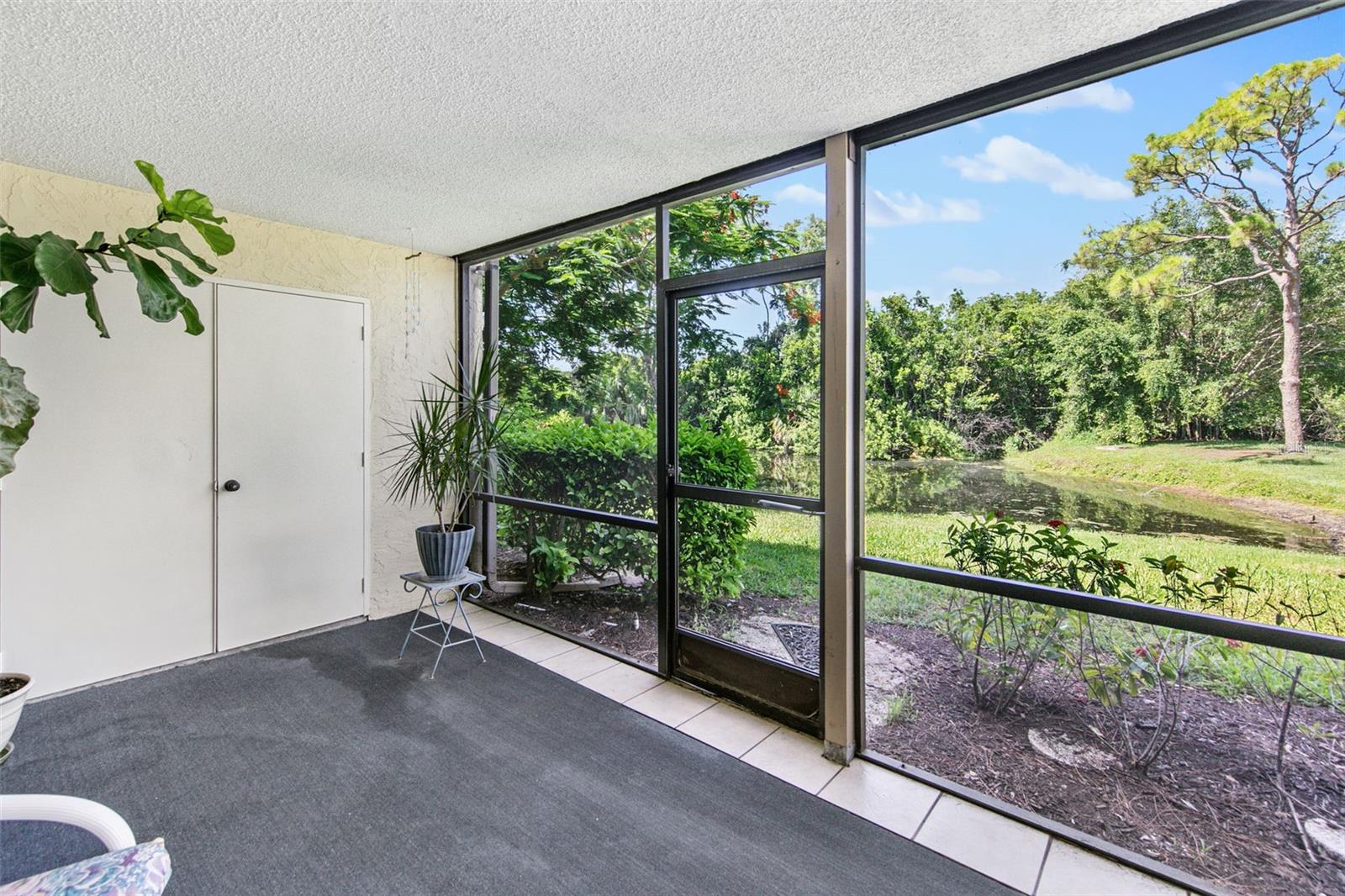 611 WOODLAWN DR #611 — photo 14