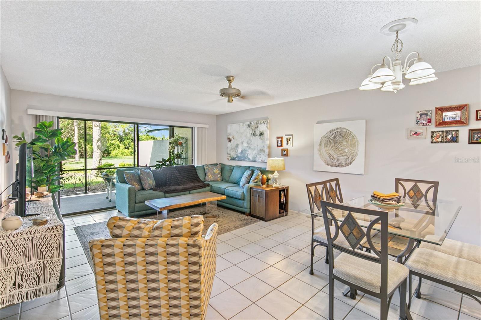 611 WOODLAWN DR #611 — photo 11