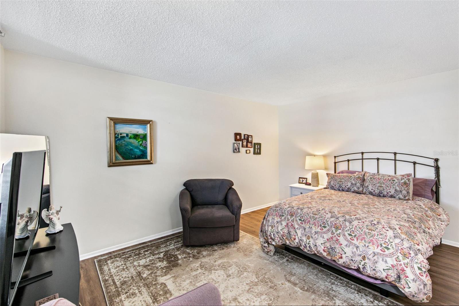 611 WOODLAWN DR #611 — photo 21