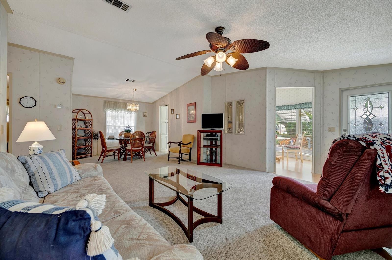 106 N SAINT GEORGE CIR — photo 12