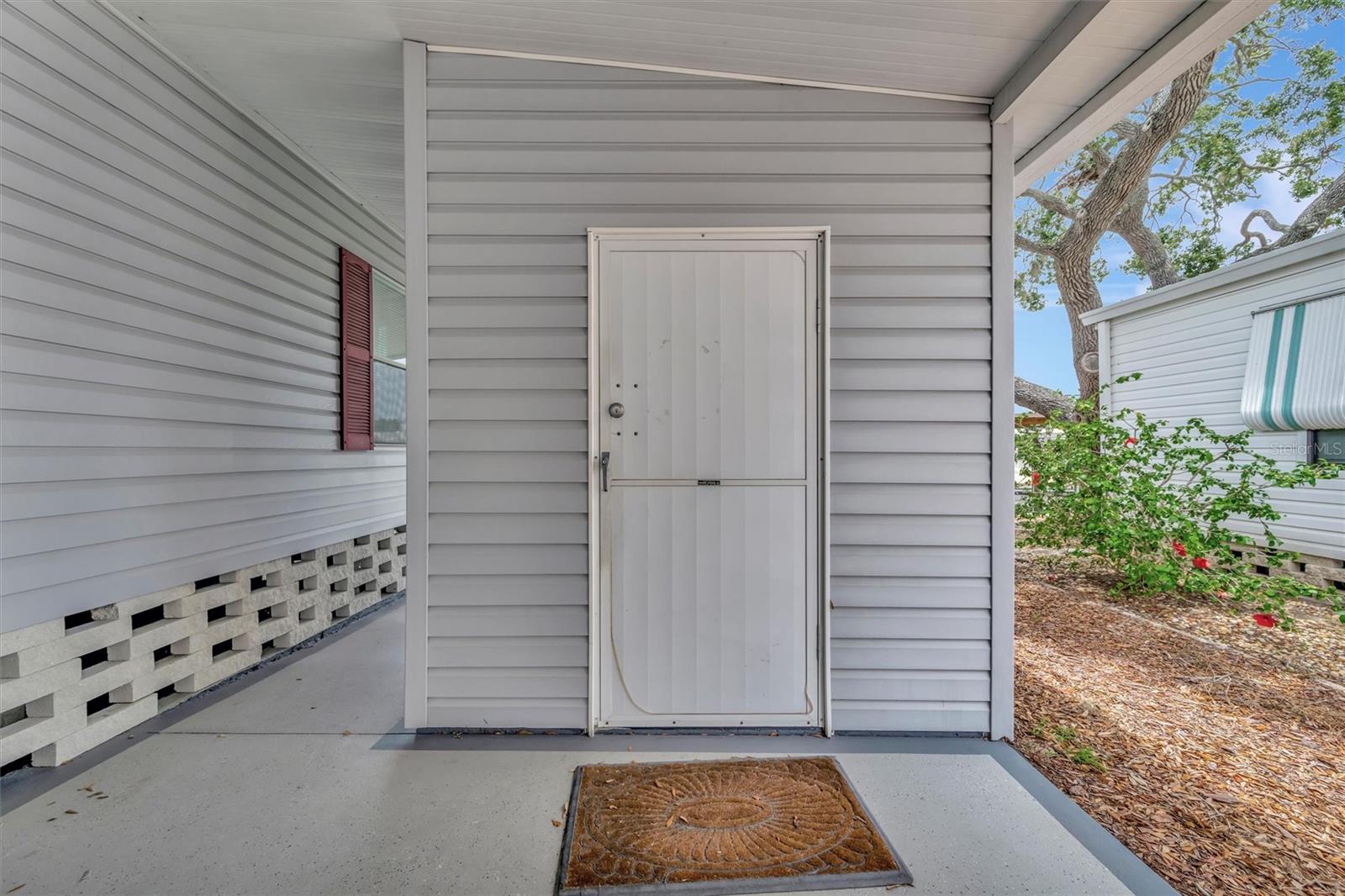 106 N SAINT GEORGE CIR — photo 29