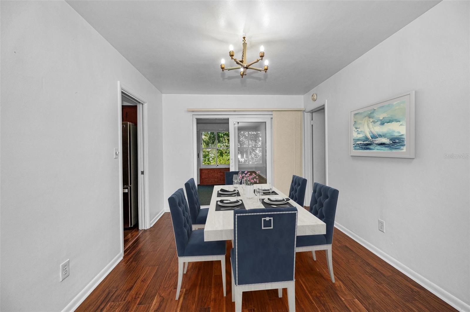 2310 SARAZEN DR — photo 19