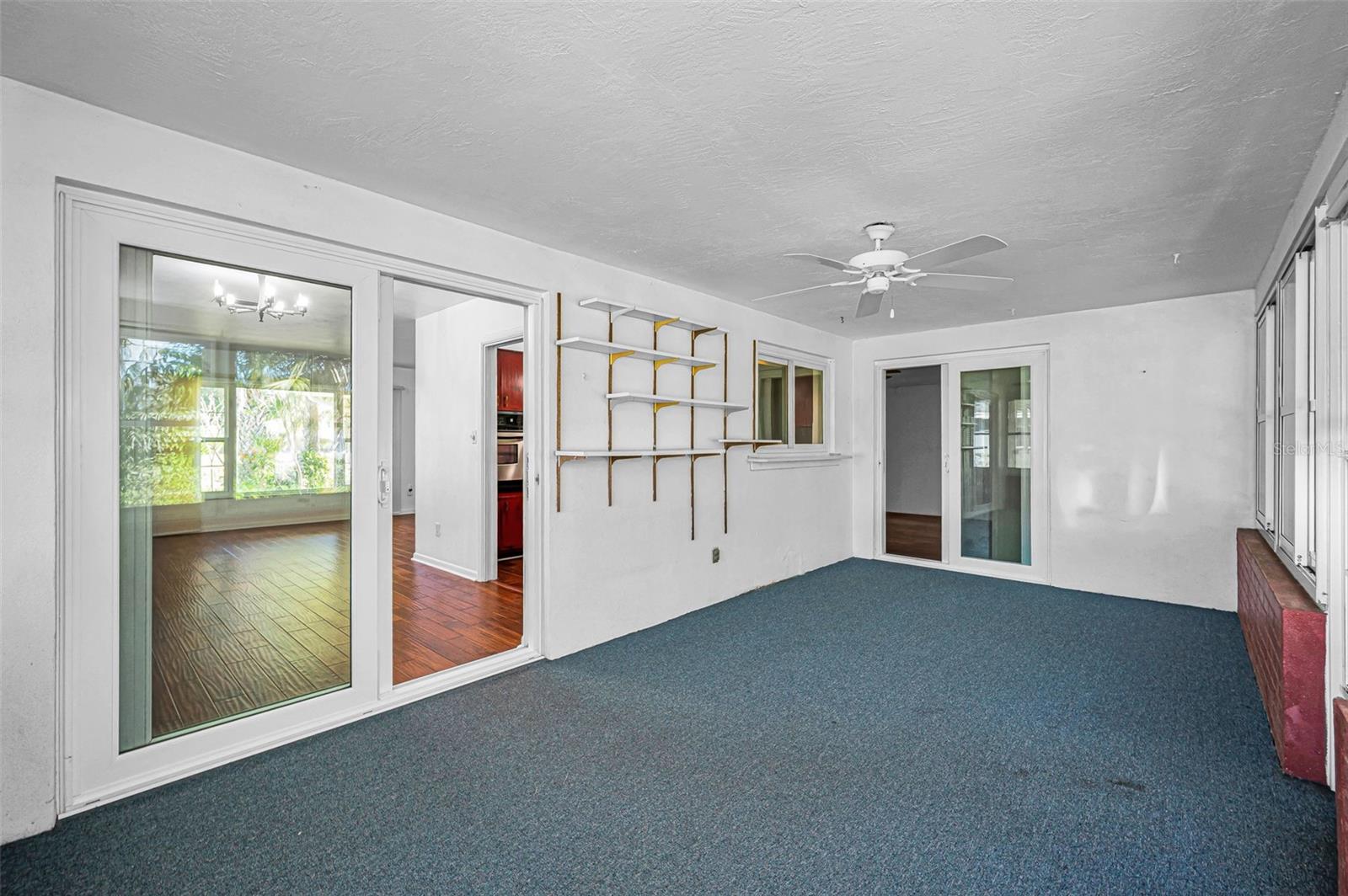 2310 SARAZEN DR — photo 53