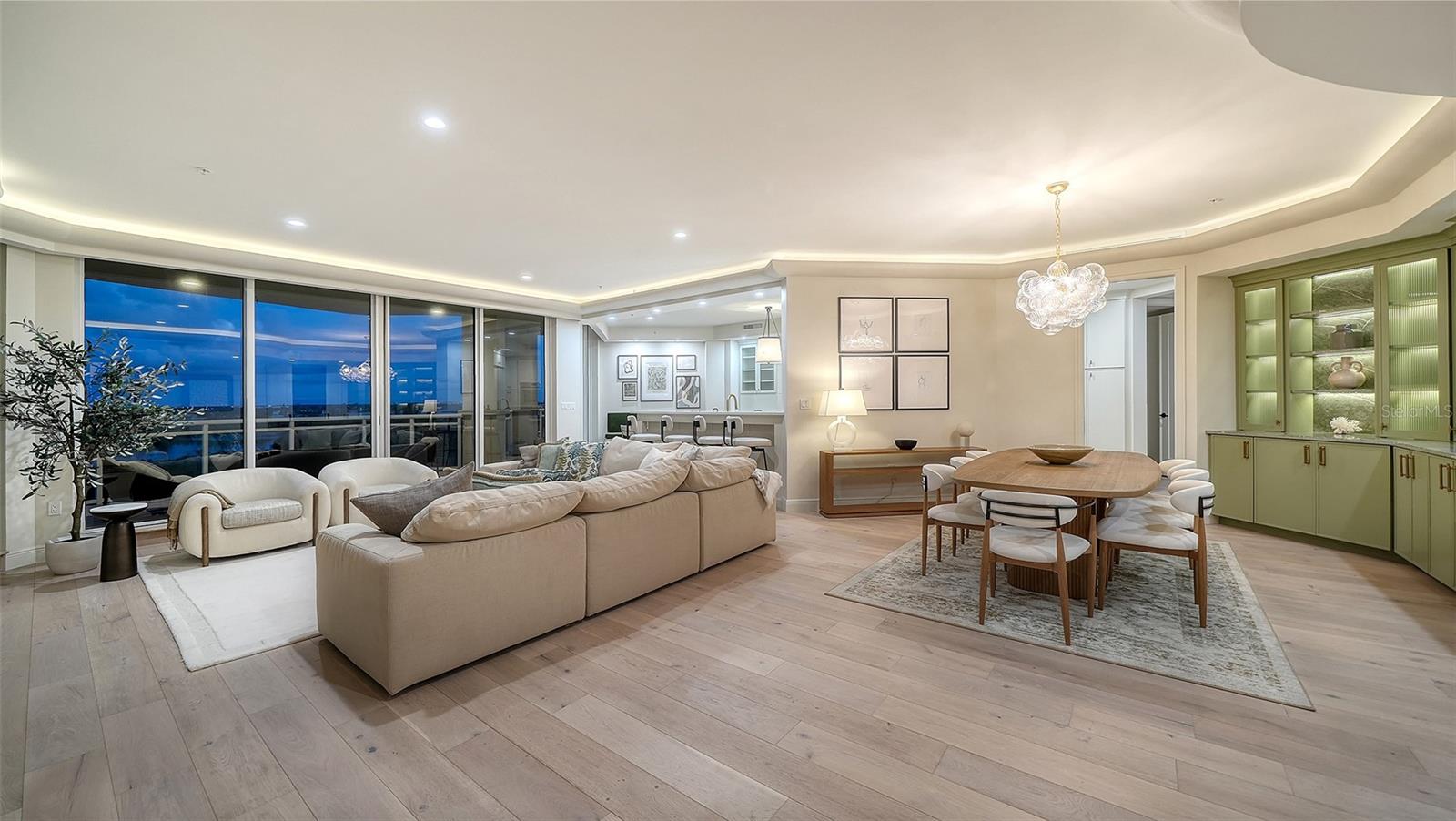 1300 BENJAMIN FRANKLIN DR #809 — photo 9