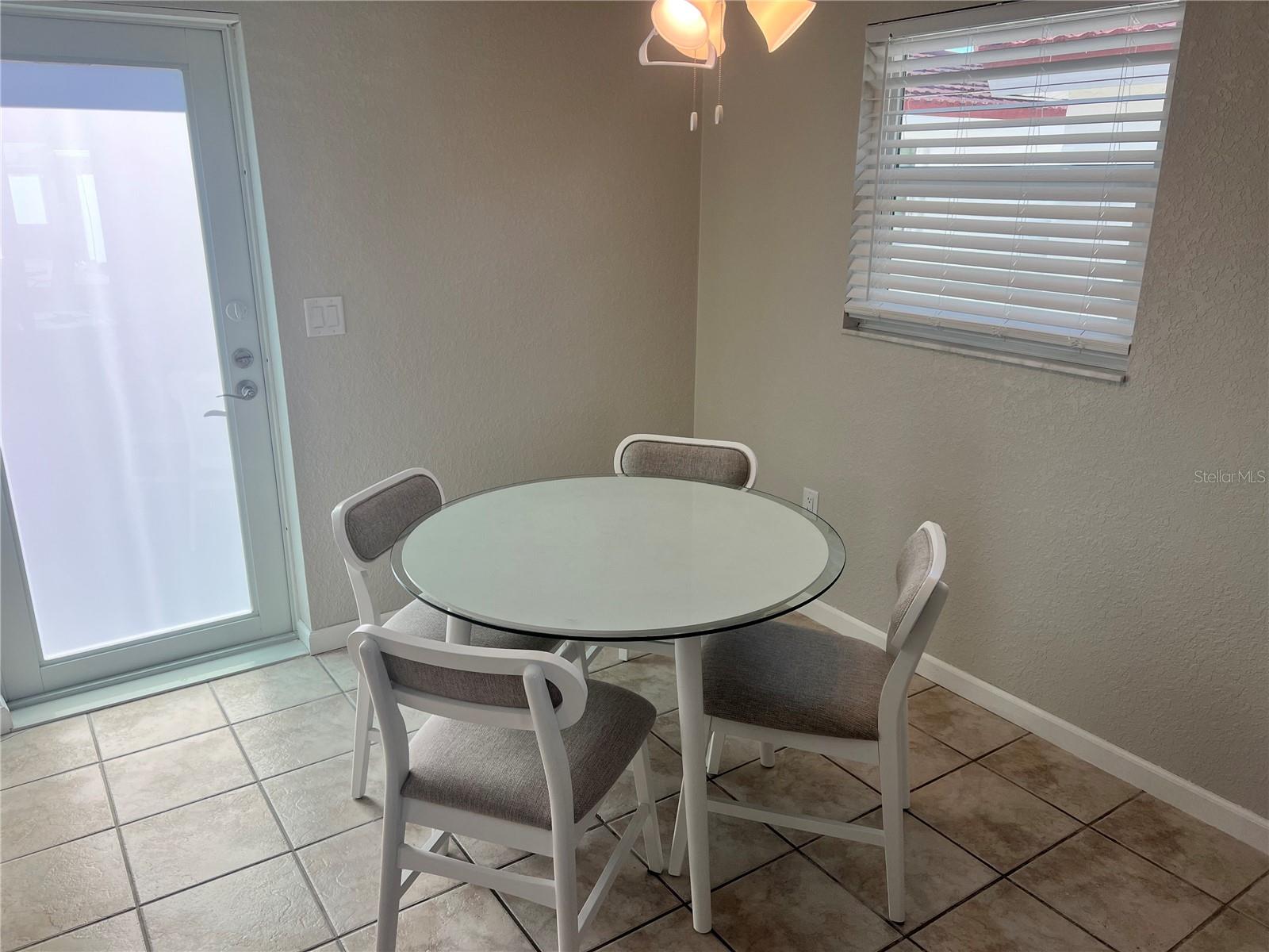 6154 MIDNIGHT PASS RD #B03 — photo 4