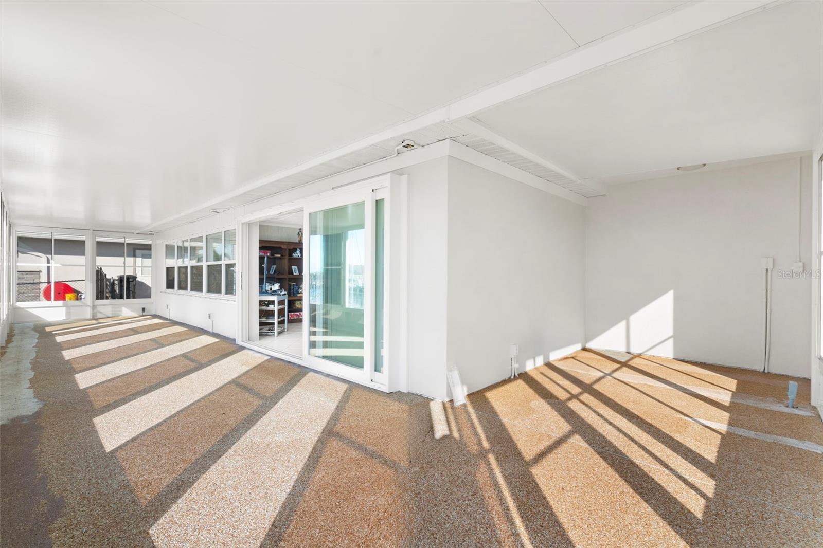 5003 COMMONWEALTH RD — photo 31